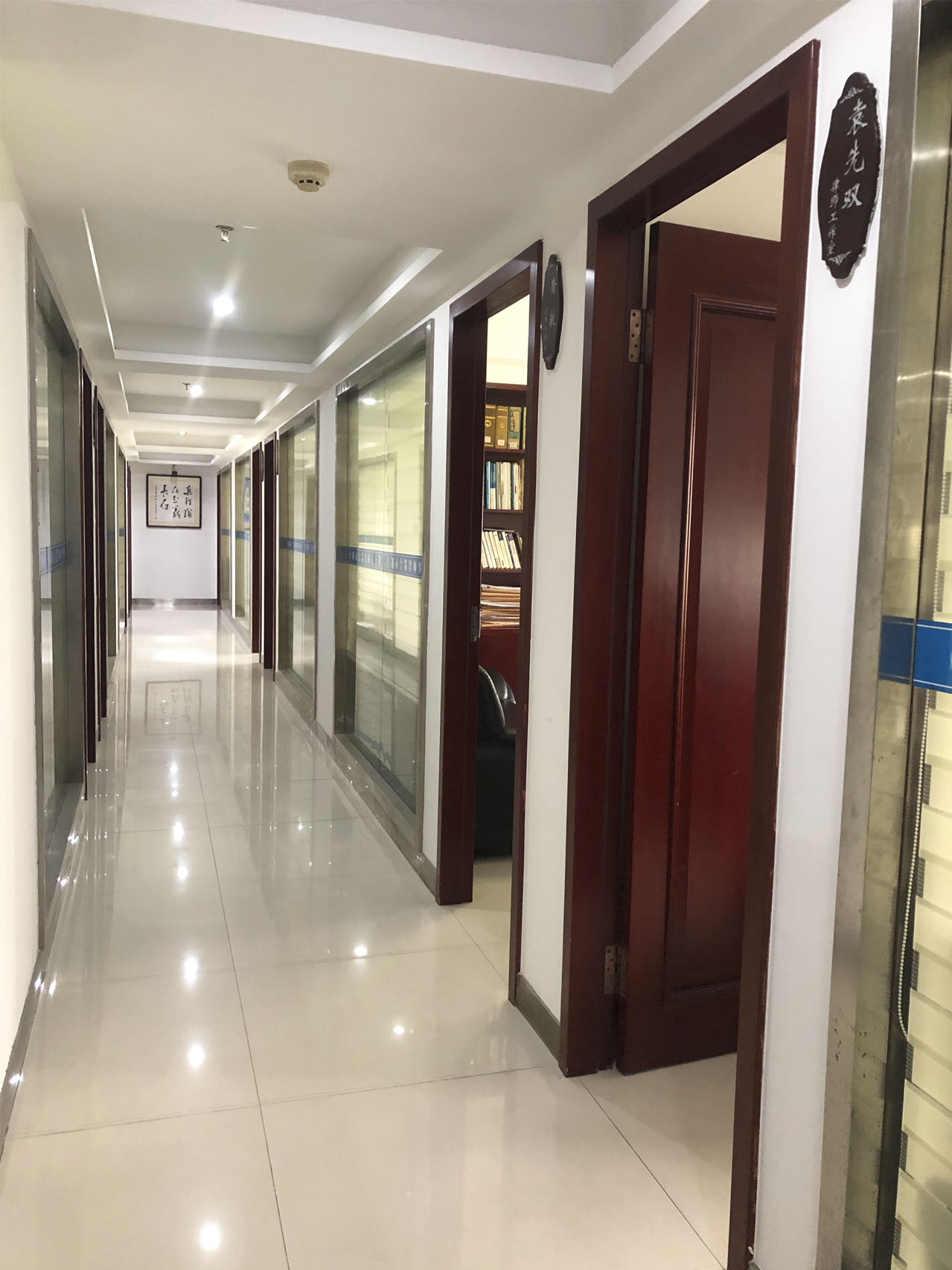 走廊.jpg